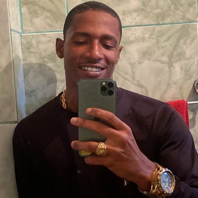 dahonda_09's profile picture. ' ‘Guerreiro, Leal, Sábio, Forte, Letal’ 🤴🏾🦁🩸🧠 🦅QUERIDINHO DE DEUS