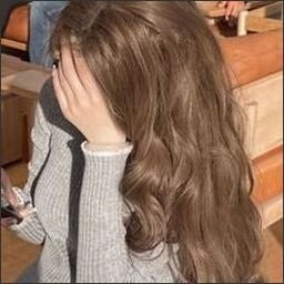 iz3fxk21951's profile picture. 