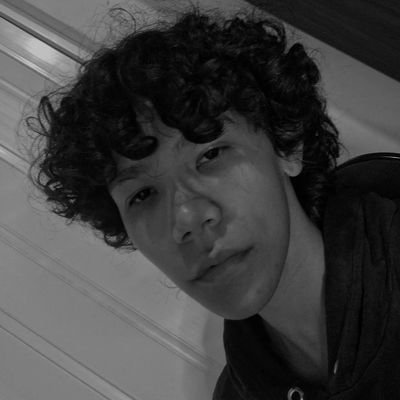 nabetrix's profile picture. uma estrela lésbica em seu processo de formação na maioral - cênicas uem 🌟