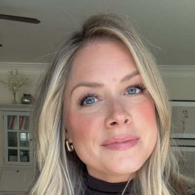 jinastruat's profile picture. A god fearing woman 💗