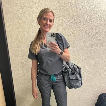 Sgtsabina5o0's profile picture. Danish army medic💉🇩🇰
operation inherent resolve VET17/18
U.S army expert field medical badge
forward surgical team👩‍⚕️