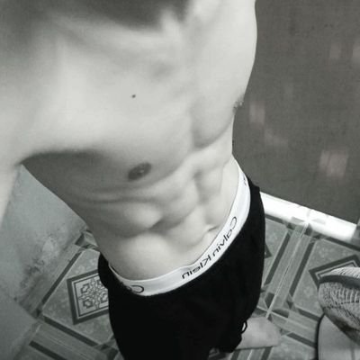 Tammcubu's profile picture. Vô nhóm free ib Telegram : https://t.co/XbLBcP2Vaz