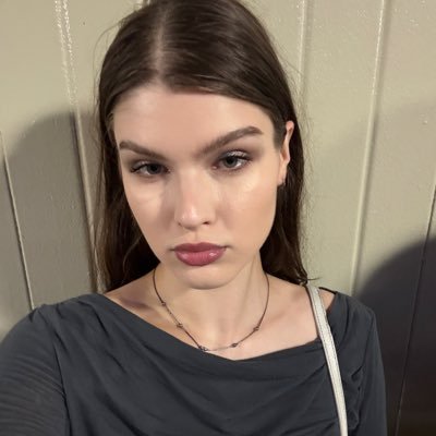 waluigisgf's profile picture. 🤬