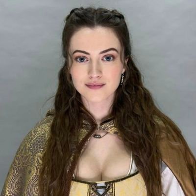 heyyshonaaaa's profile picture. desperately seeking SRK & angsty buzzy romance ✨