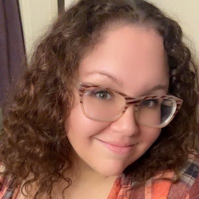 paylunarose's profile picture. Curvy Midwest Brat 🤭😇 I get what I want 🫰🏽 https://t.co/UqFiBamzRU