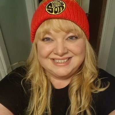 CarlyStatham's profile picture. 🎶 Music Lover ⚽️ Swindon Town Supporter 🍷Wine Drinker 👑 Royal Follower 🧀 Cheese Eater 📚 History Reader ❤️ West Country Girl