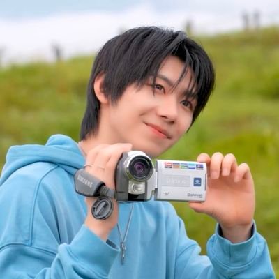 arapxrk's profile picture. @AHOF_official | My mind keeps screaming "HANI ANG POGI MO" 24/7 |
#OT9 | INFJ(T) | MB: Park Han | TwenTeen+