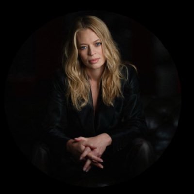 JeriRyanpics's profile picture. Actress, wife, mom, foodie, and gardener. Not necessarily in that order.