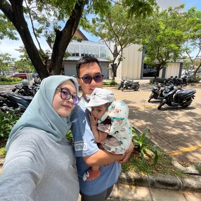 radityarzq's profile picture. Anak laki laki yang beranjak dewasa.