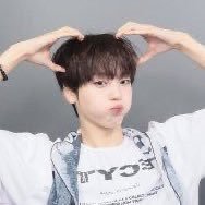 xzhzo5's profile picture. 