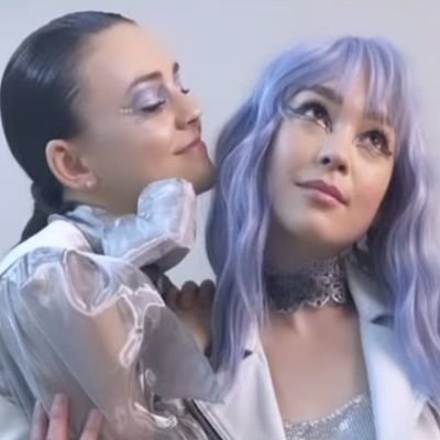 hanksredhot's profile picture. #ENID: even kent is here? how exclusive is this club? | she/they | 22