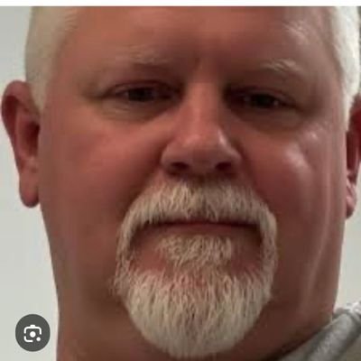 Im_Blue_Too's profile picture. Degradable.
The day is aye fair in the land o' the leal.