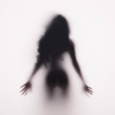 SimplyTops's profile picture. 