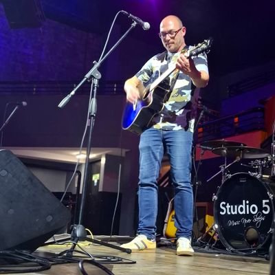 stigcocard's profile picture. Singer songwriter from Ayrshire Scotland 🎶🏴󠁧󠁢󠁳󠁣󠁴󠁿🎶 Mon the Killie 💙🏴󠁧󠁢󠁳󠁣󠁴󠁿💙 #ktid 

https://t.co/Bg9GtruP8p