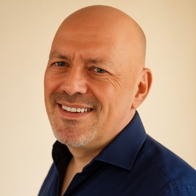 breakletters's profile picture. We all carry an invisible break shaped by fear.
I write about the moment it reveals itself.
Author of The Invisible Break.