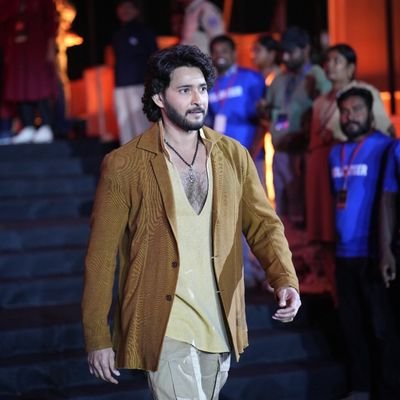 DhfmK6611's profile picture. Biggest cult DHFM 😉  #MAHESHBABU 🙌❤️

🦁jai Babu//
NTR❤️