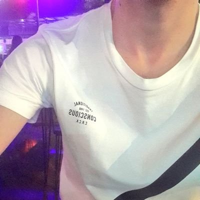 Kunchai_S's profile picture. ความลับ  🌱 #ชลบุรี