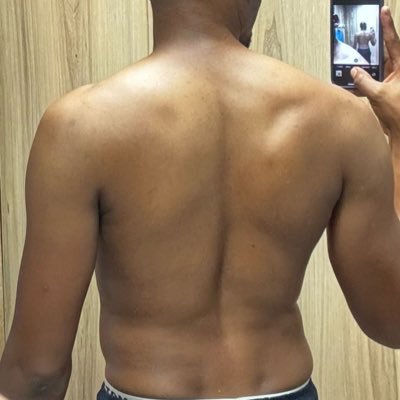 trevor_booi's profile picture. Open-minded Vers dude here. I love them thick and big🍆. Let’s smash🍑🍆💦