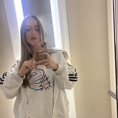 mao_ackerman's profile picture. meme queen