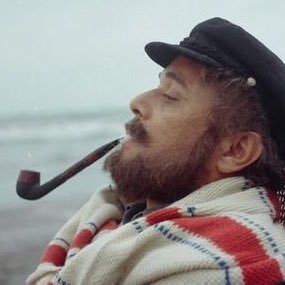 ba7r30's profile picture. كان فيه و خلص …ضد العمق…انت صح