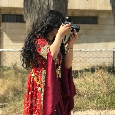 ZDeriinsu's profile picture. Gazeteci