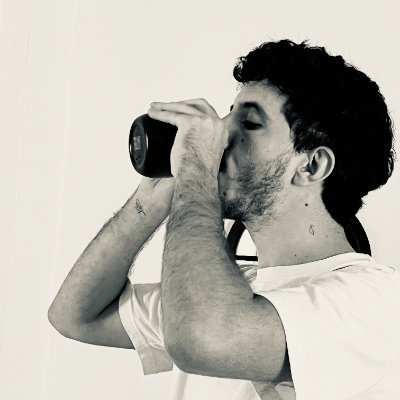 7vmzv's profile picture. Student/Software engineer @Ericsson