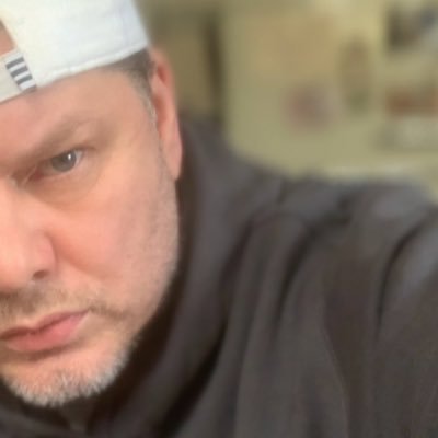 XRAY1277598's profile picture. 