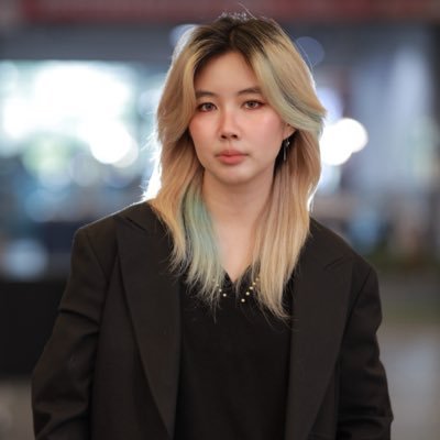 iKoraCoke's profile picture. 📸 Whatever Makes Me Happy ⭐️🌷💖💜💙