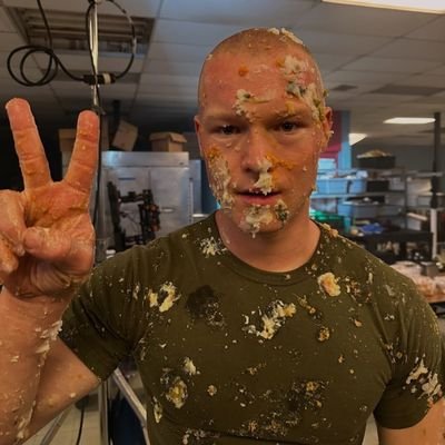 summerdaze1111's profile picture. is it better to speak or to die?