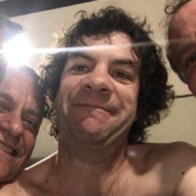 kittyillcyan's profile picture. have you heard the album Shinola vol 1 by Ween? its their best one. yeah yeah the Ocean Man guys. @creepsickblues 🤵🏼🩵