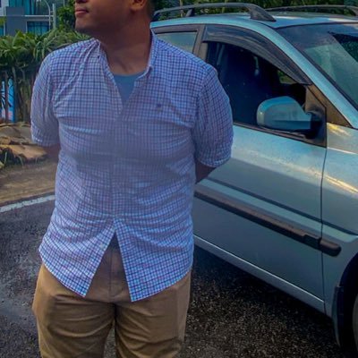 yoimhills's profile picture. Corporate slave by day, your cute baby boy by night. || Sekarang dah fani sikit.