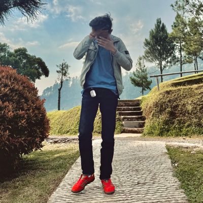 selembarstandar's profile picture. 