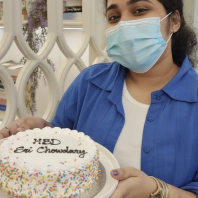 srichowdaryy's profile picture. she/her👩‍💼Peace ✌️ Spread love ❤️ Votes for TDP only ✌️