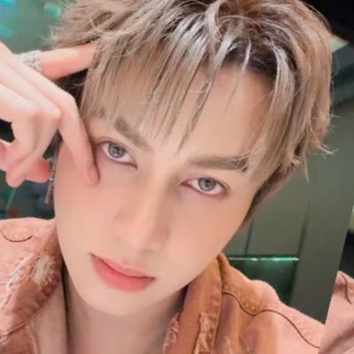 Jeon_M1rai's profile picture. 