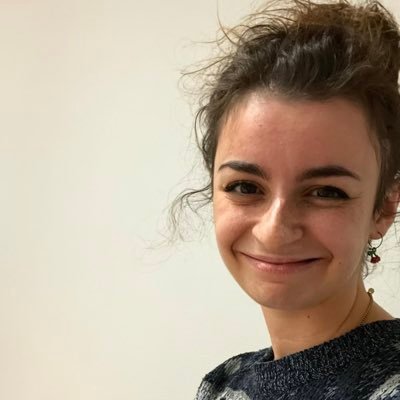 MathildaBaloo's profile picture. cinéphile . grande lectrice . musicienne . et accessoirement médecin (fiancée jusqu’en 2026, Y 25.11.18 ❤️)