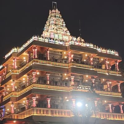 ShubhamVidhawan's profile picture. BHARATVARSH 🇮🇳  , Techie, Noob Video editor , MAN UTD for life 🔴, Geopolitics, Sanatan Economics.