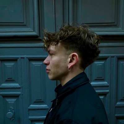 dam__blrd's profile picture. 