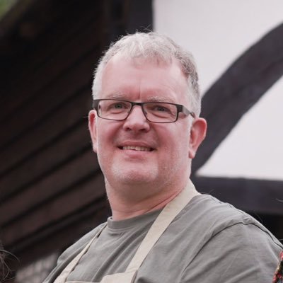 lnr_models's profile picture. Lee Robinson. Professional model maker as seen on Marvellous Miniature Workshop, Coming soon to BBC One and BBC iPlayer  https://t.co/mgu2gf6MkR