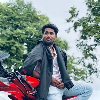 PVPRAVEEN112597's profile picture. 