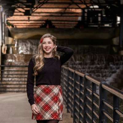 evelyn_moore_22's profile picture. Evelyn Moore — Marketing Manager at SolGuruz Austin, Texas·