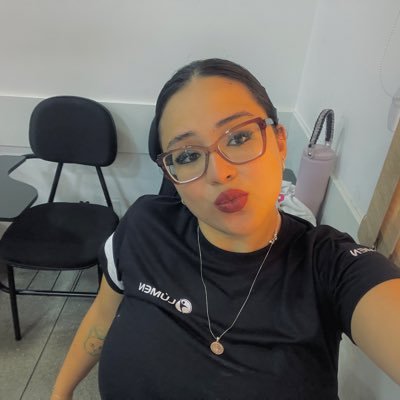 anaccls's profile picture. instagram: @anac.cls