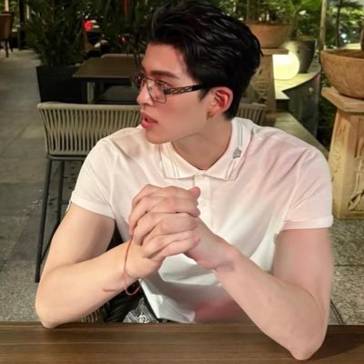 naya_am03's profile picture. Introvert yapper( kinda) … here to talk about whatever I like. Repost over post.