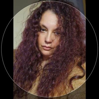 Isabellarulis's profile picture. 🌼#Mama #Esposa #Cruzada .
🌻Las FFAA en mi ❤️
🌹Me encanta ☔☔
NO DM. 
 🇨🇱 ❤️ 🇪🇦