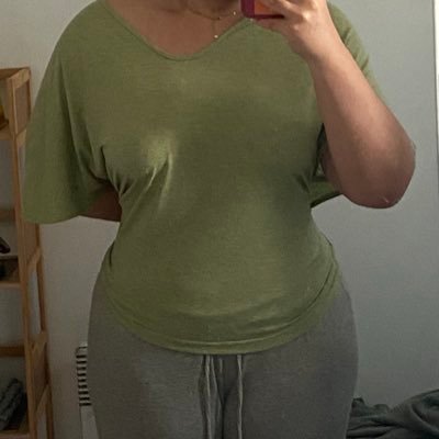 crlaurie123's profile picture. French puss*