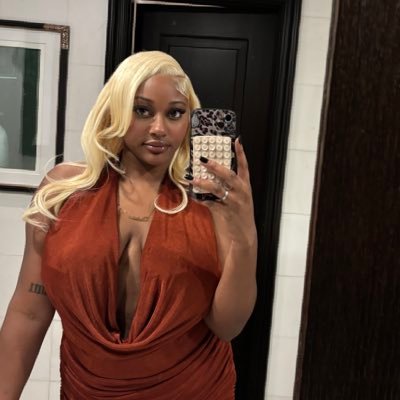 Dulcelena_xox's profile picture. ig: @dulcelenaa | ♍️ | 5/14/90-4/3/21🕊