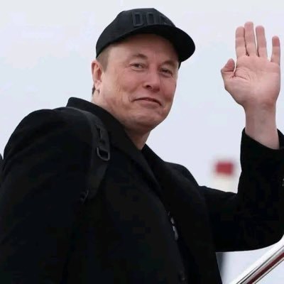 el0nxprivate's profile picture. 