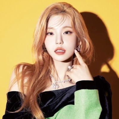 fAEriehyein's profile picture. Arianator, Tater Rots, Livie                                             
Multifandom | Never backing down