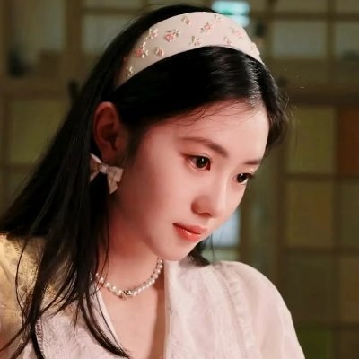 ProfsMomoi's profile picture. 𝟏𝟎𝟎𝟗  𝐏𝐋𝐯 𝟑𝟑 — 𝐘𝐮𝐮𝐫𝐨 𝐌𝐨𝐦𝐨𝐢, Managing the unseen and the enchanted. Arcadian Ark & Events keeper