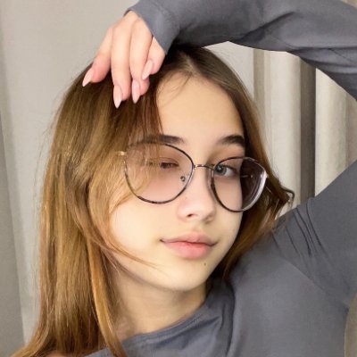 SandyRayyy's profile picture. The little girl from your dreams 🥺✨
Book lover 📚
I might just surprise you 😉