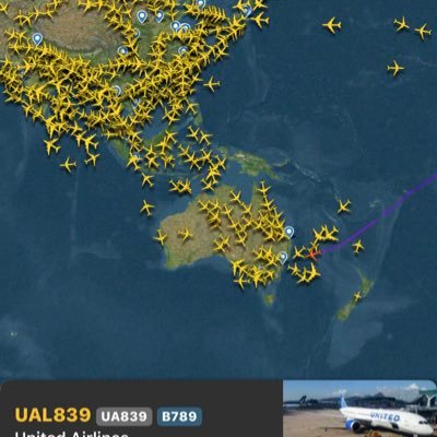 karimemi6's profile picture. 